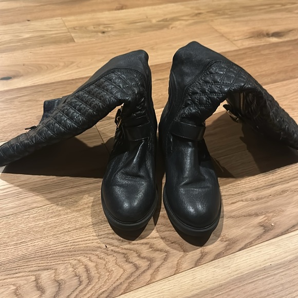 Gold and black leather pu boots - Picture 3 of 4